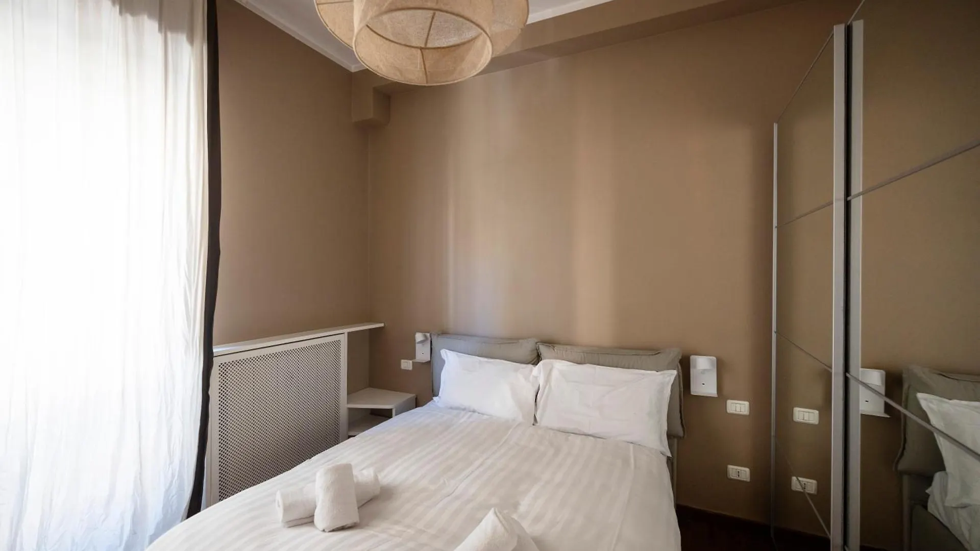 Darsena Navigli Luxury Living Apartment Milan