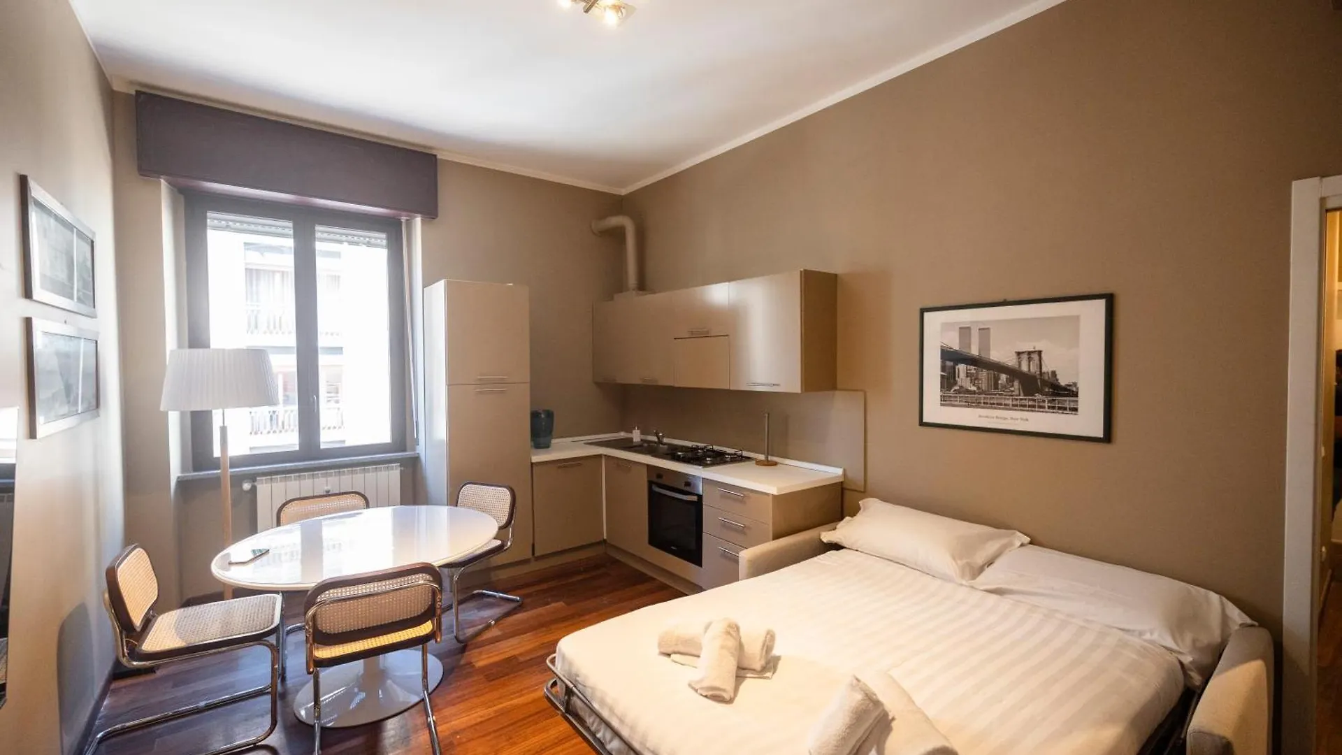 Darsena Navigli Luxury Living Apartment Milan Italy